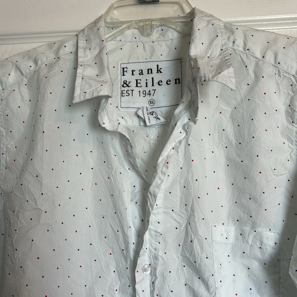Frank & Eileen Barry women’s white heart button down shirt size XL